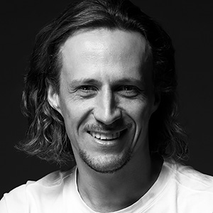 Максим Неретин